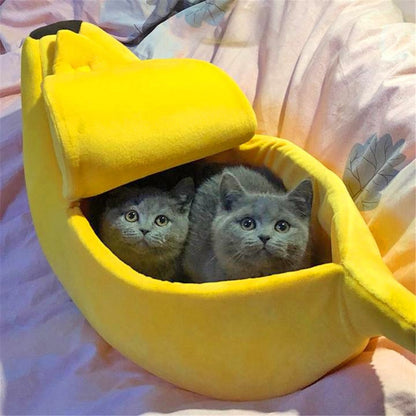 BANANA SHAPE PET BED