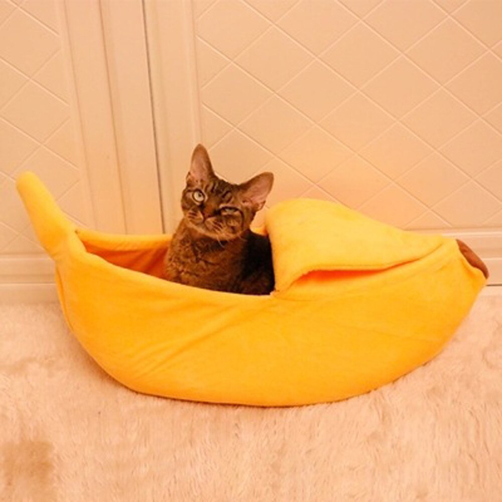 BANANA SHAPE PET BED