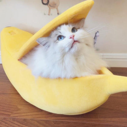 BANANA SHAPE PET BED